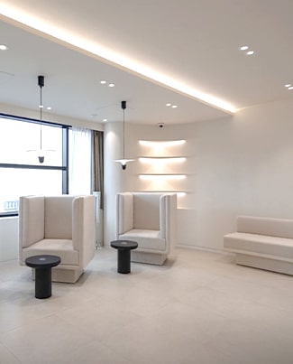 Nampo branch interior photo